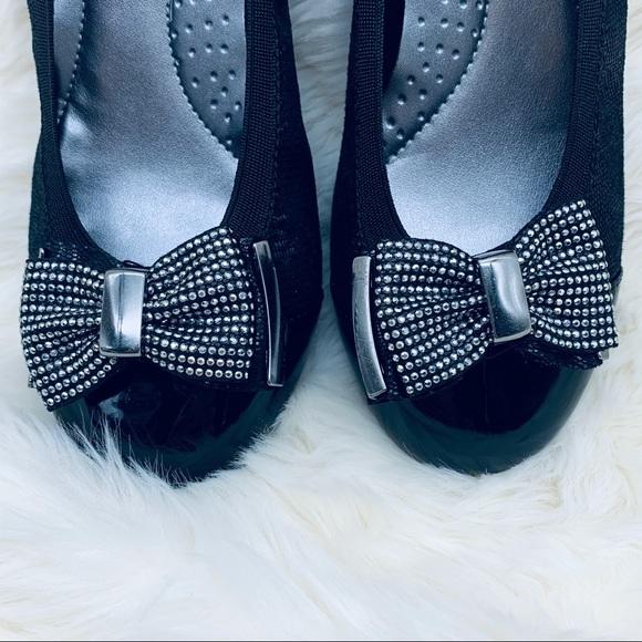 Karen Scott Roza Bow Ballet Flats Black PU/Fabric - Picture 9 of 13